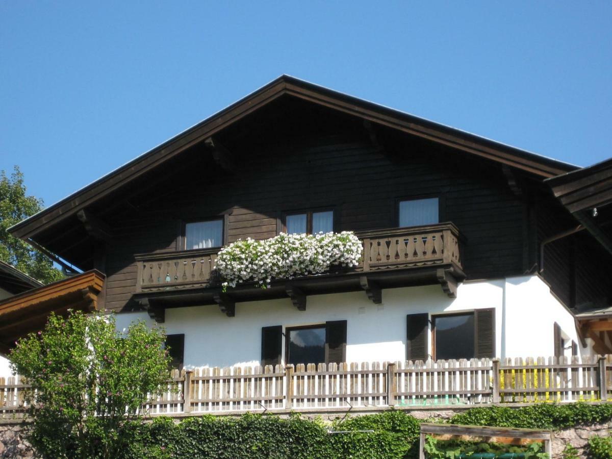 Ferienhaus Bachler Brixen im Thale Luaran gambar