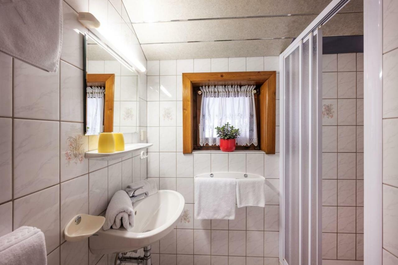 Ferienhaus Bachler Brixen im Thale Luaran gambar